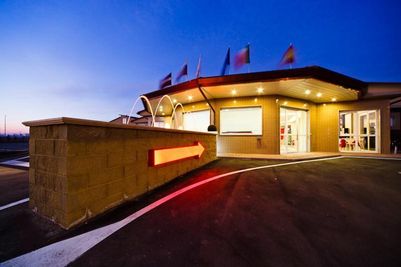 Motel Autosole Vip Castelnuovo Scrivia Ngoại thất bức ảnh